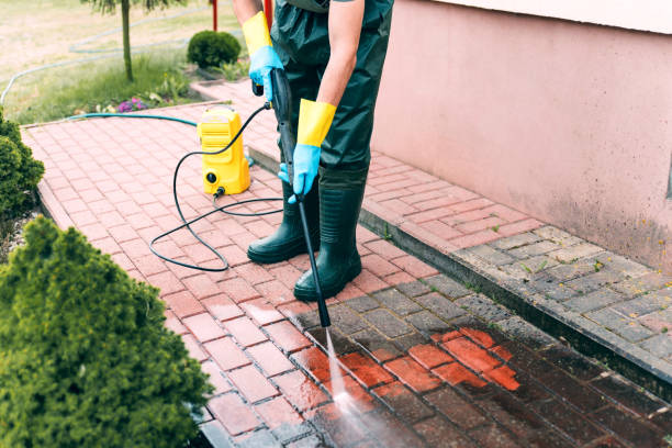 Best Patio and Deck Pressure Washing  in Fallbrook, CA